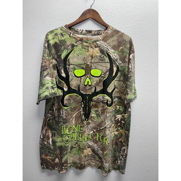 Realtree Bone Collector Shirt Real Tree Xtra Green Camo Graphic Tee XL - Picture 1 of 10